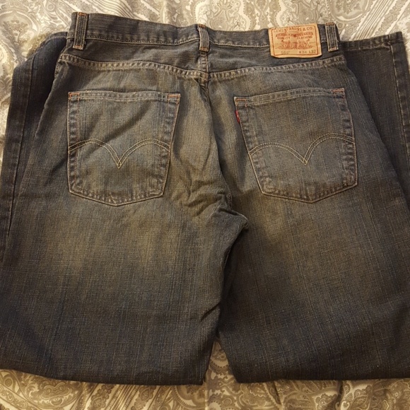 Men's Levi 569 dark wash jeans - Picture 4 of 5